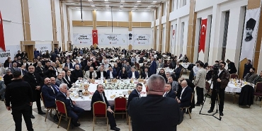 nallihan-ve-kahramankazanlilarla-iftar-sofrasinda-bulustu.jpg