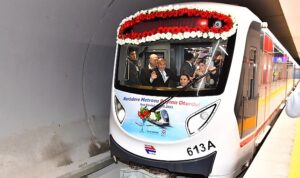 narlidere-metrosu-on-isletmede-15-dakikalik-sefer-sikligi-ile-calisacak-TfSqUGML.jpg