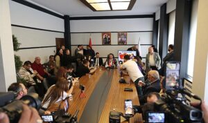 nevsehir-belediye-baskani-rasim-ari-bu-sehirde-siyasetcisi-de-burokrati-da-devlet-gorevlisi-de-aTXIGQvz.jpg