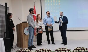 nevsehir-belediyesi-kadin-ve-aile-hizmetleri-mudurlugu-tarafindan-aile-ve-ailenin-onemi-konulu-konferans-a25f8re1.jpg