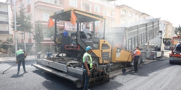 nevsehirde-sicak-asfalt-calismalari-hiz-kesmeden-devam-ediyor.jpg