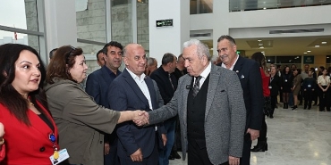 nilufer-belediyesinde-geleneksel-bayramlasma.jpg