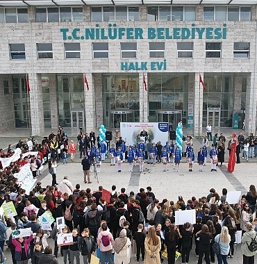 niluferli-cocuklardan-gelecek-icin-anlamli-yuruyus.jpg