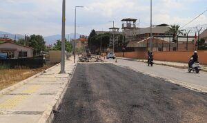 odemis-merkezde-asfalt-yama-calismalari-s94xgXkT.jpg