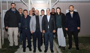 omeroglu-iftarini-emekcilerle-birlikte-acti-5jjKrPNY.jpg