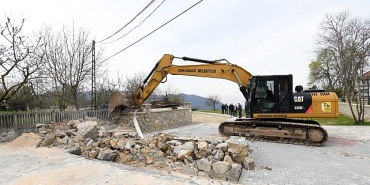 osmangazi-belediyesinden-kacak-yapilasmaya-gecit-yok.jpg