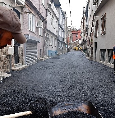 osmangazi-belediyesinden-yesilova-mahallesine-yeni-asfalt.jpg