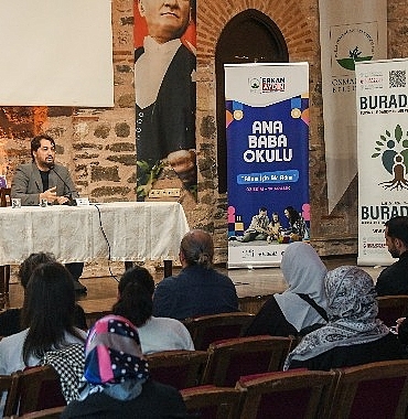 Osmangazi’de “Ana Baba Okulu” Başladı