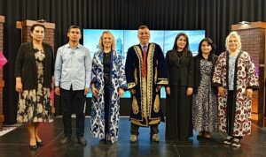 ozbekistan-devlet-sanat-ve-kultur-enstitusunden-eu-iletisim-fakultesine-ziyaret-y61RkBXX.jpg