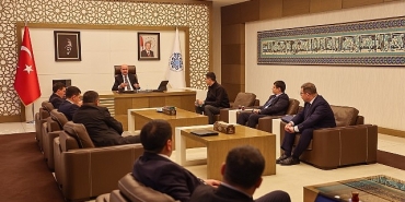 ozbekistanli-heyetten-baskan-pekyatirmaciya-ziyaret.jpg