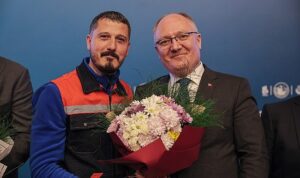 ozbelsan-personeline-122lik-rekor-zam-KPB57r1t.jpg