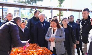 ozlem-cercioglundan-baskan-atabaya-ziyaret-X3N6X5CJ.jpg
