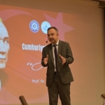 prof-dr-hasan-mert-cumhuriyete-giden-yolu-anlatti.jpg