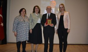 prof-dr-tayfun-kirazli-emeklilige-ugurlandi-Ahy1j4LJ.jpg