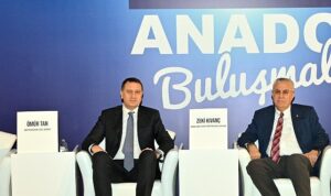 qnb-finansbank-dijital-kopru-anadolu-bulusmalarinda-adana-reel-sektor-temsilcileri-ile-bir-araya-geldi-EzAAY8iL.jpg