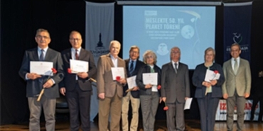 saglik-cinarlarina-onur-plaketi.jpg