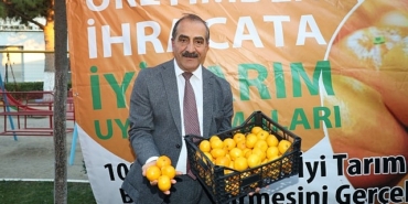 satsuma-mandalina-yuklu-tirlar-ihracata-yolcu-edildi.jpg