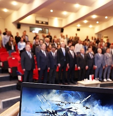 Savunma sanayiinin geleceği ve üniversite-sanayi iş birlikleri DEÜ’de ele alındı