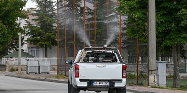 selcukluda-ilaclama-calismalari-basladi.jpg