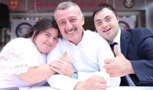 sevemeyen-bir-kalpten-daha-engelli-ne-olabilir-nI5TGh4q.jpg