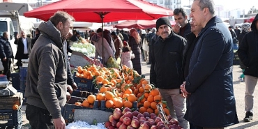 sivas-belediyesi-ramazan-ayinda-ihtiyac-sahiplerine-pazar-destegi.jpg