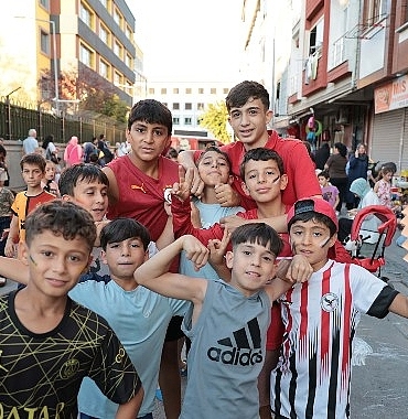 “Sokakta Oyun Var”a Yoğun İlgi