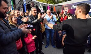 soner-cetin-nerede-biz-oradayiz-61la1qHp.jpg