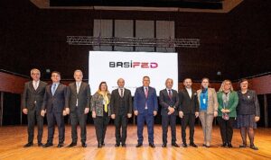 soyer-kadin-erkek-birlikte-mucadele-etmek-zorundayiz-pd2QTCO3.jpg