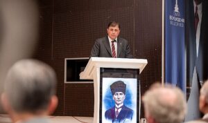 tugay-izmir-kentsel-gida-stratejisi-belgesiyle-bu-surecin-parcasi-olacagiz-wK4dJkhq.jpg