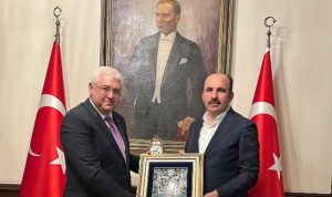turk-dunyasi-belediyeler-birligi-tdbb-baskani-altay-gonul-cografyamizdaki-soydaslarimizla-kardeslik-hukukunu-daha-da-6bZn7p4H.jpg
