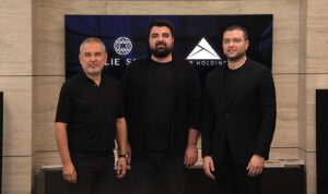 turkiyede-luksun-yeni-yuzu-elie-saab-ve-tor-holding-ortakligi-jgQ9wu7V.jpg