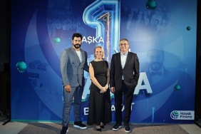 turkiyenin-ilk-dijital-bankasi-hayat-finans-1-yasinda.jpg