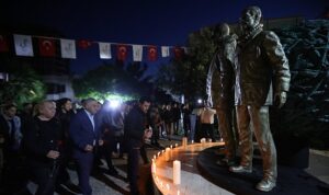 uc-fidan-bayraklida-anildi-TsTraEtL.jpg