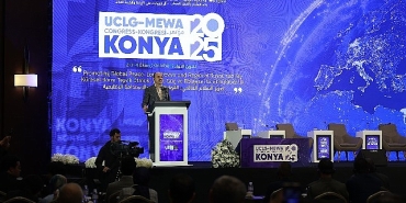 uclg-mewa-kongresinin-kapanisinda-konusan-uclg-baskani-altay-tarihi-bir-kongreye-ev-sahipligi-yaptik.jpg