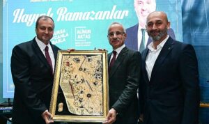 ulastirma-ve-altyapi-bakani-abdulkadir-uraloglu-acilis-ve-iftar-programlari-vesilesiyle-geldigi-iznikte-yeni-TOJgVn8M.jpg
