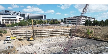 umuttepe-cami-ve-otopark-projesi-sorunsuz-ilerliyor.jpg