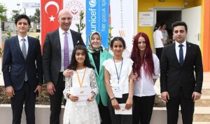 unicef-turkiye-ve-adiyaman-cocuk-yasam-merkezinde-cocuklarin-guclenmesine-yonelik-faaliyetler-hayata-geciriliyor-rQ1dkSeO.jpg