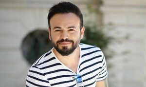 unlu-menajer-gokhan-gunesten-oyuncu-adaylarina-uyari-merdiven-alti-ajanslara-dikkat-edin-74SBnfBB.jpg