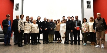 yasar-kemal-dunden-bugune-destansi-bir-anlatici-paneli-ile-manisada-anildi.jpg