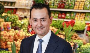 yatirimlarla-buyuyen-carrefoursa-yeni-nesil-perakendenin-oncusu-olmaya-devam-ediyor-ckcjQXMc.jpg