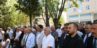 yenilenen-sancak-cay-bahcesi-hizmete-acildi.jpg