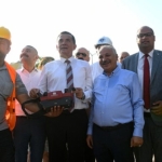 yenisehir-belediyesi-buyuk-kent-kutuphanesi-ve-oyuncak-muzesinin-temelini-atti.jpg
