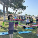 yesil-ve-mavinin-bulustugu-noktada-pilates-keyfi.jpg