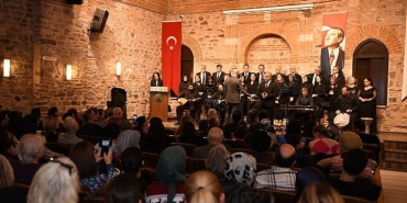 yurdun-dort-bir-yanindan-turkuler-osmangazide-yankilandi.jpg