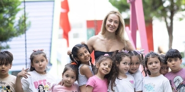 yuvamiz-izmirde-anneleri-mutlu-eden-etkinlikler.jpg