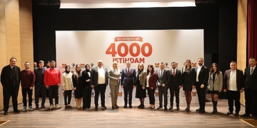zeytinburnu-kariyer-merkezinden-4-000inci-istihdam.jpg